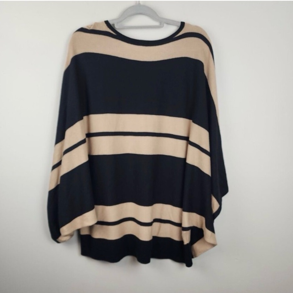 Chico's Size 3 (XL) Black and Tan Sweater Poncho